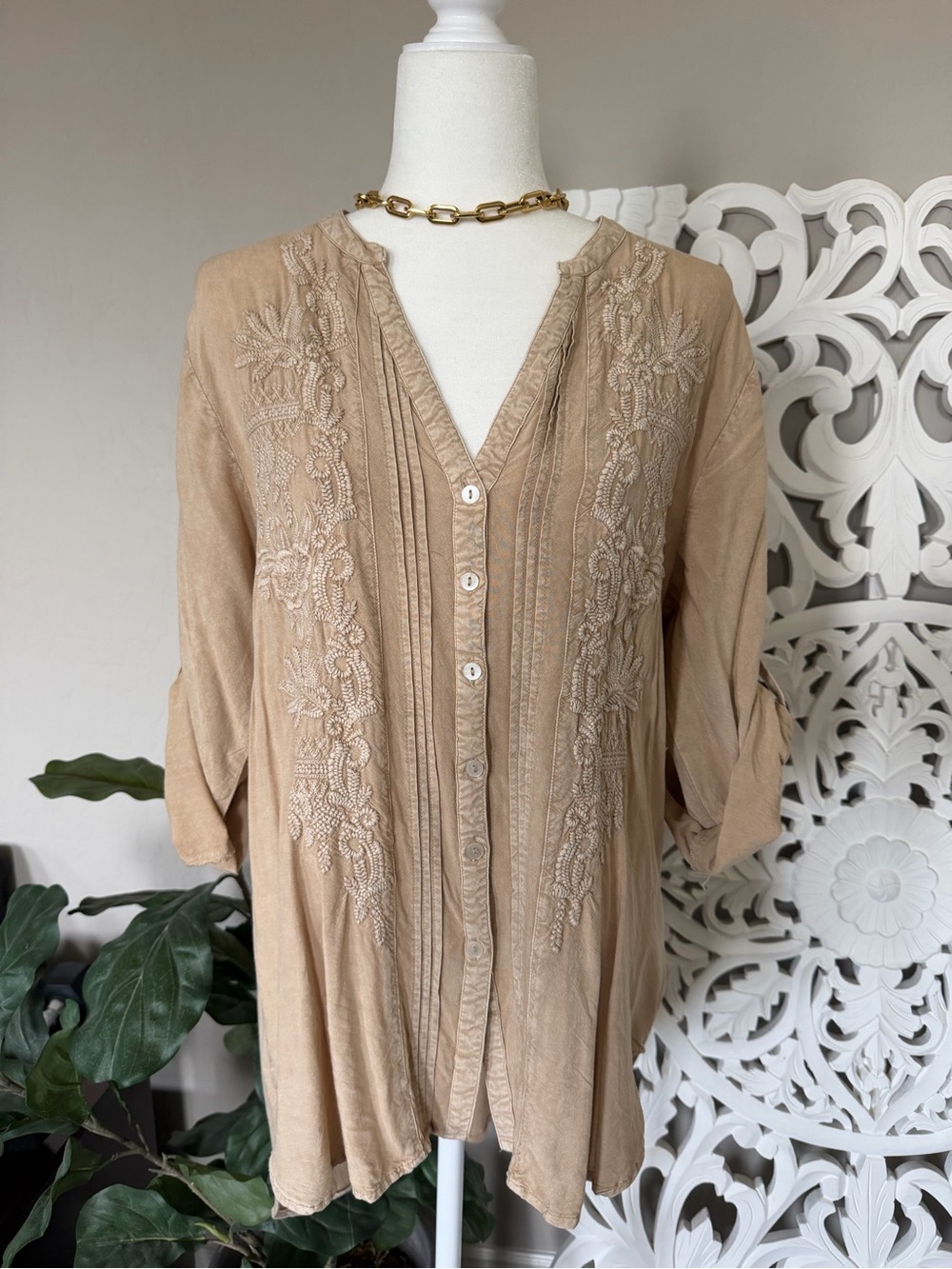 Solitaire Embroidered Boho Tunic Top - Beige Neutral - Size XL